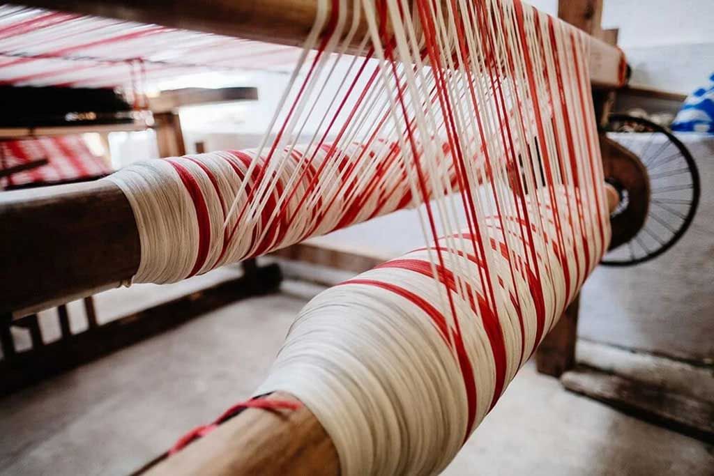 Understanding Fabric Weave Structures 