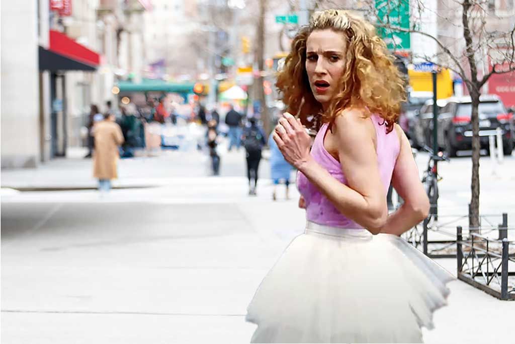 Y2K Style Icons: What TV’s Favorite Fashion Girls Still Teach Us Today 